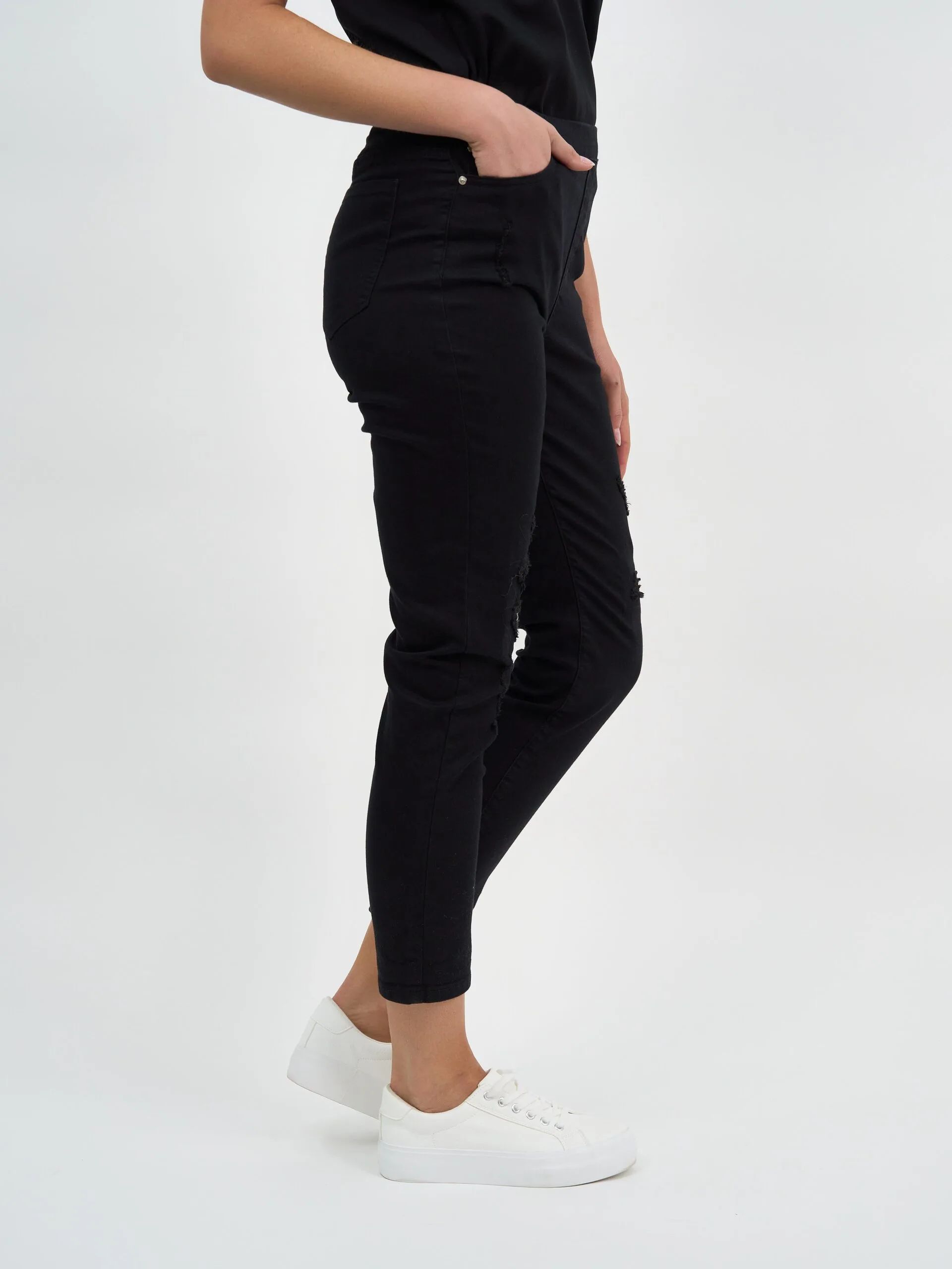 Distressed Pull On Jean Black Threadz