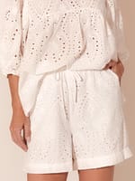 Relaxed Broderie Short Pink adorne
