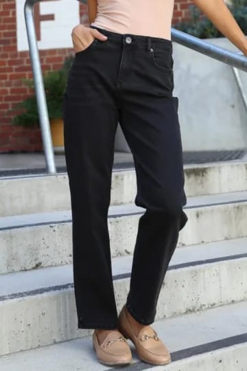 Mid Rise Cigarette Leg Jean Black Leoni