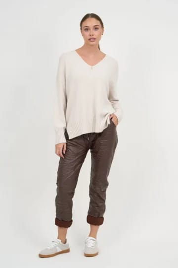 Vee Neck Ribbed Knit Beige La Strada