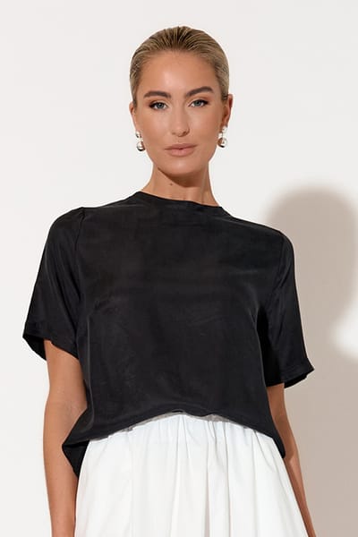 Cupro Relaxed Top Black adorne