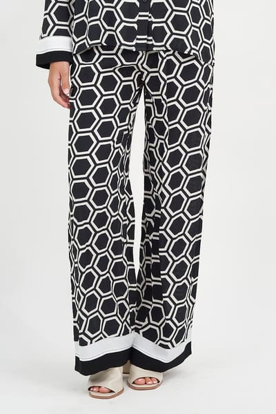 Contrast Trim Relaxed Pant Black Liberty Rose
