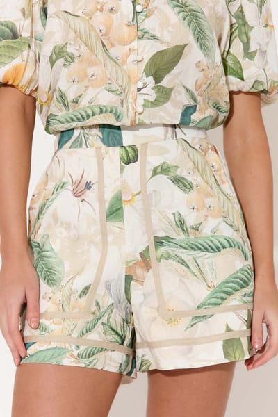 Trim Detail Linen Short White adorne