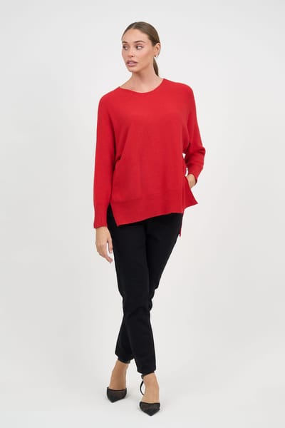 Curved Neck Ribbed Knit Red La Strada