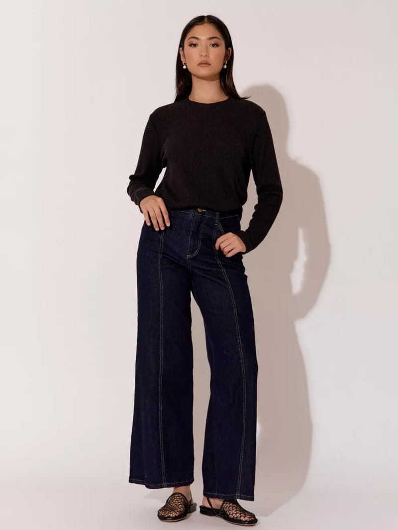 Ribbed Knit Top Black adorne