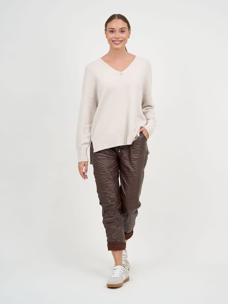 Vee Neck Ribbed Knit Beige La Strada