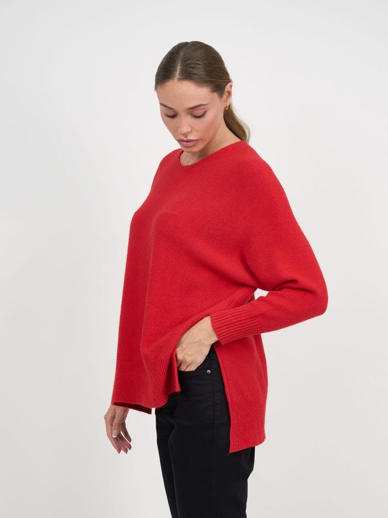 Curved Neck Ribbed Knit Red La Strada