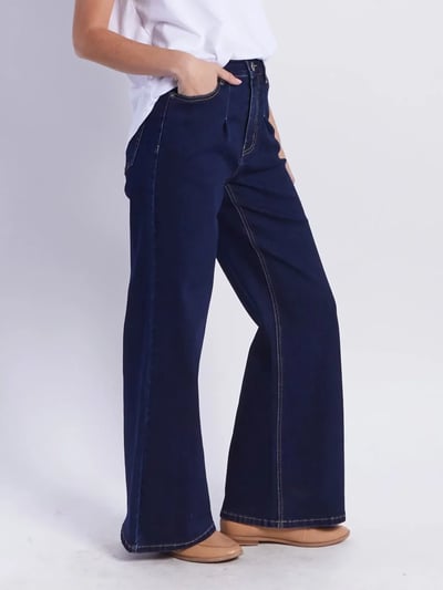 Relaxed Wide Leg Jean Ink Leoni