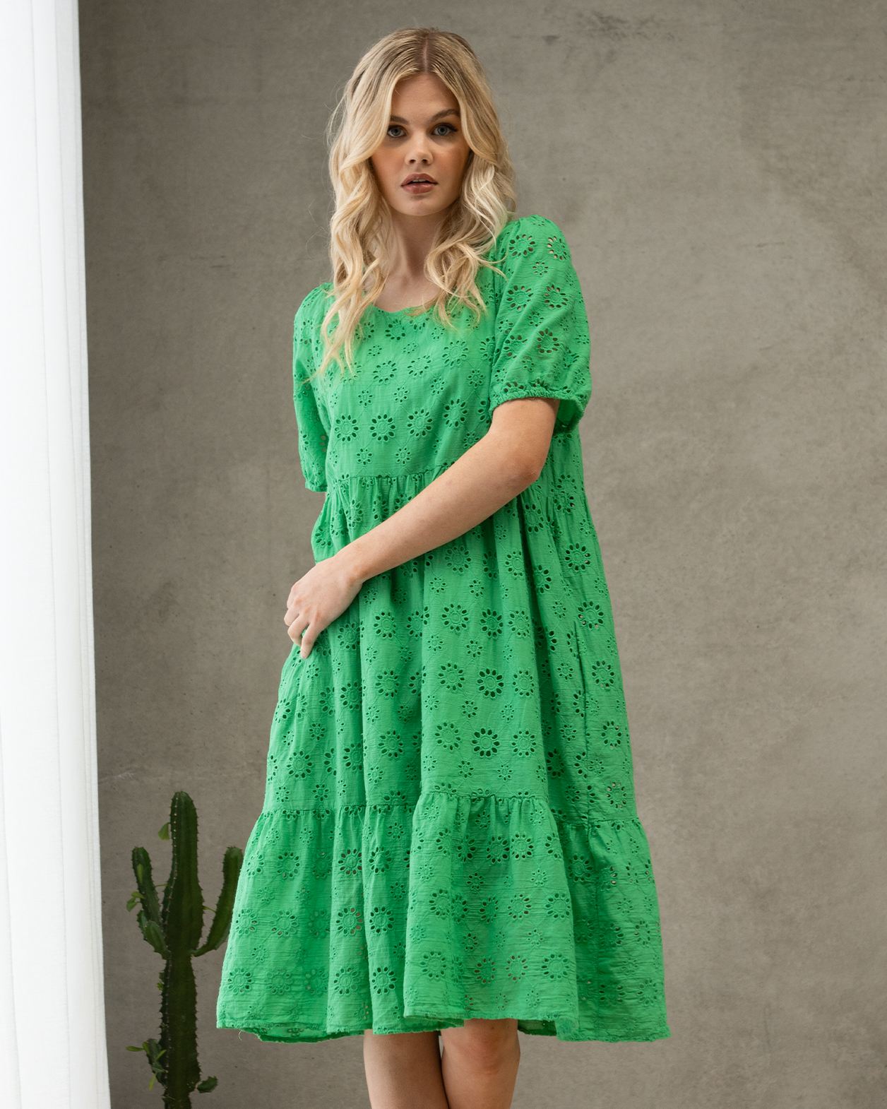 Broderie Anglaise Dress Green Worthier