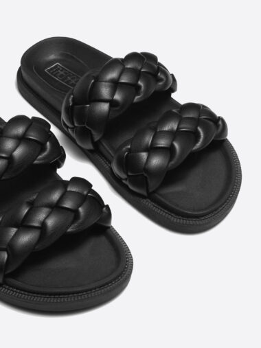 Elle Flat Sandal Black Therapy Shoes