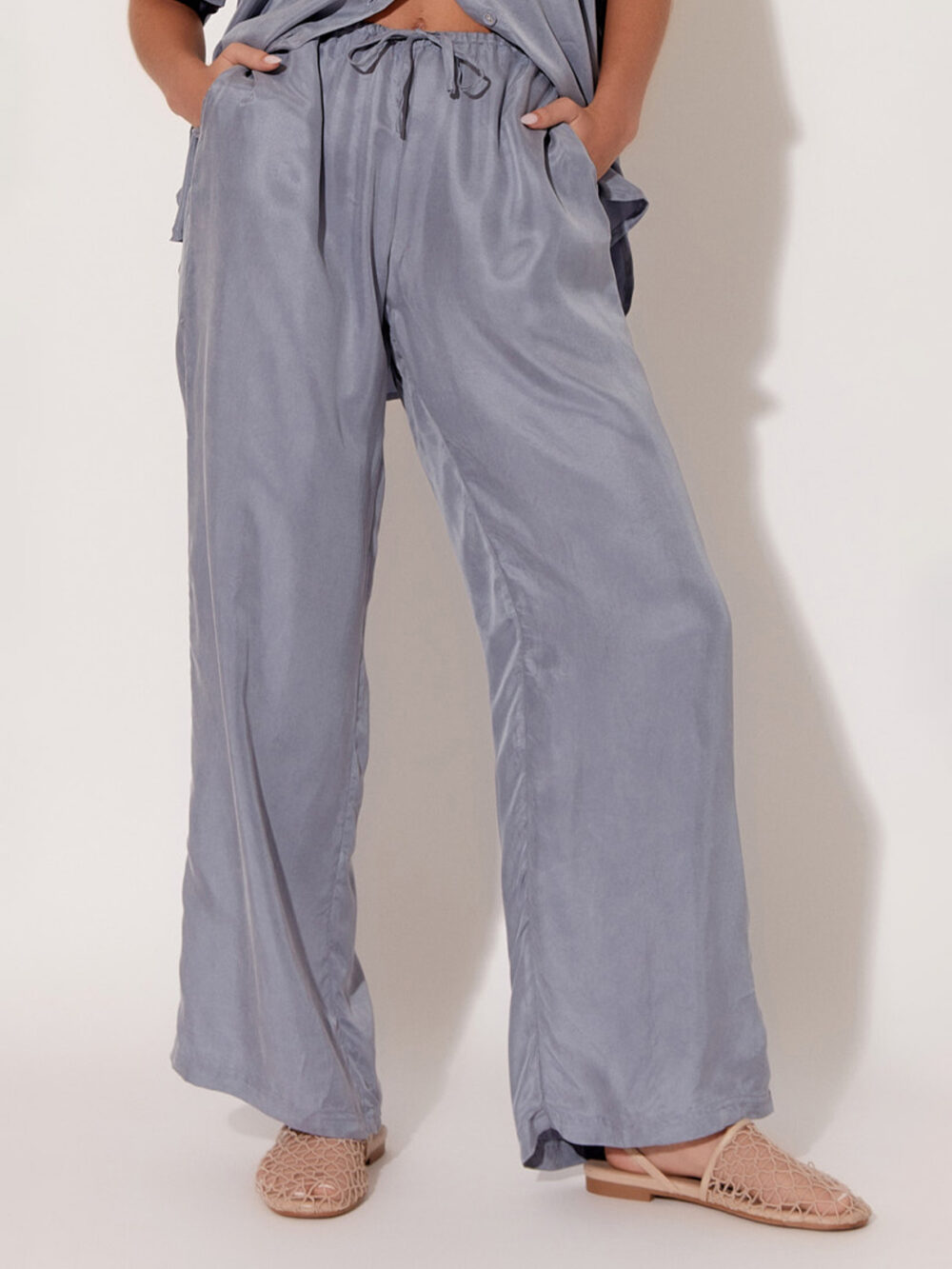 Cupro Relaxed Pant Grey Adorne