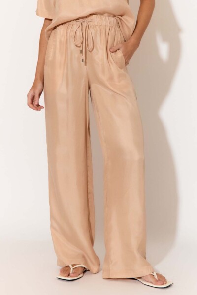 Cupro Relaxed Pant Camel adorne